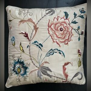Decorative Silk Pillow, Cream with multi-floral pattern.